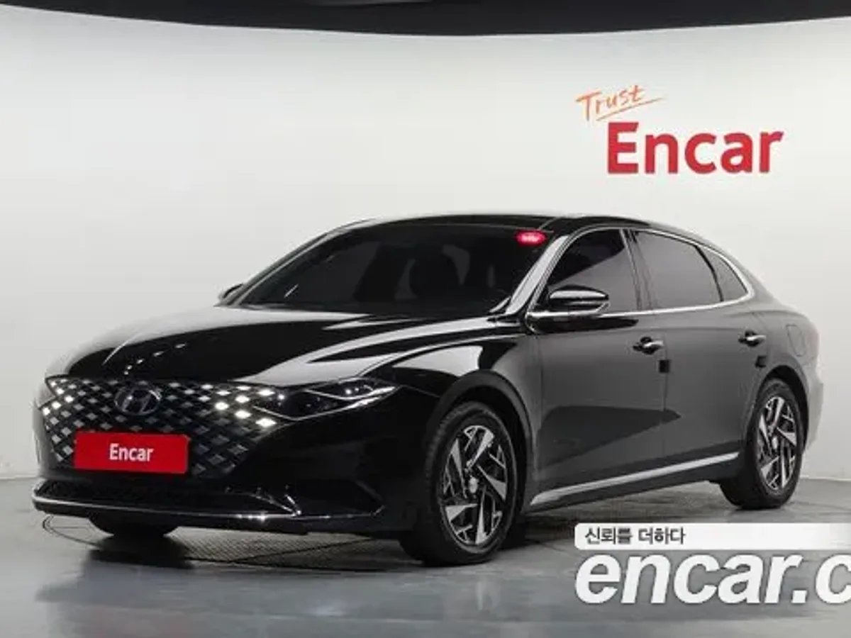 Hyundai Grandeur — تك توب