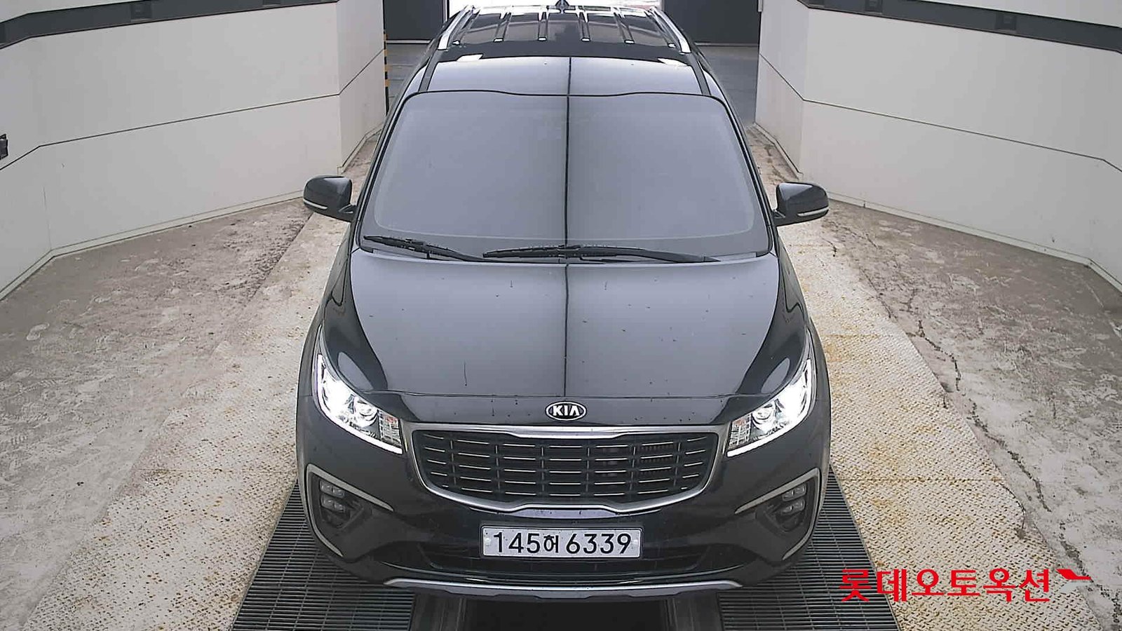 Auction Vehicle