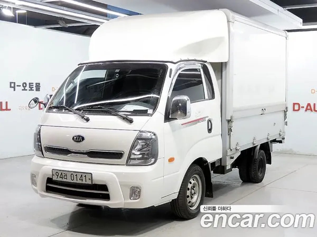 KIA The New Bongo Iii — تك توب