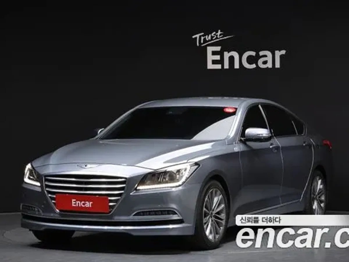 Hyundai Genesis — تك توب
