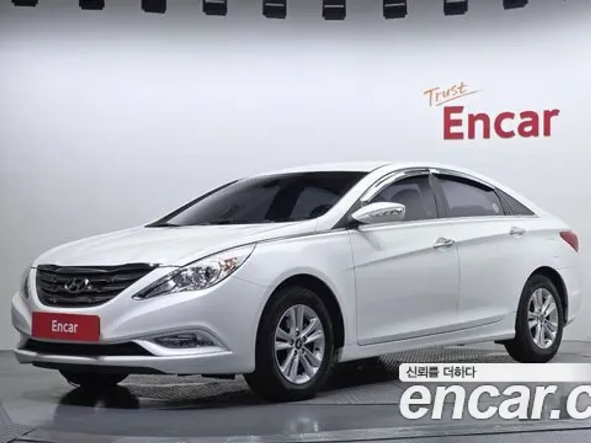 Hyundai Sonata — تك توب