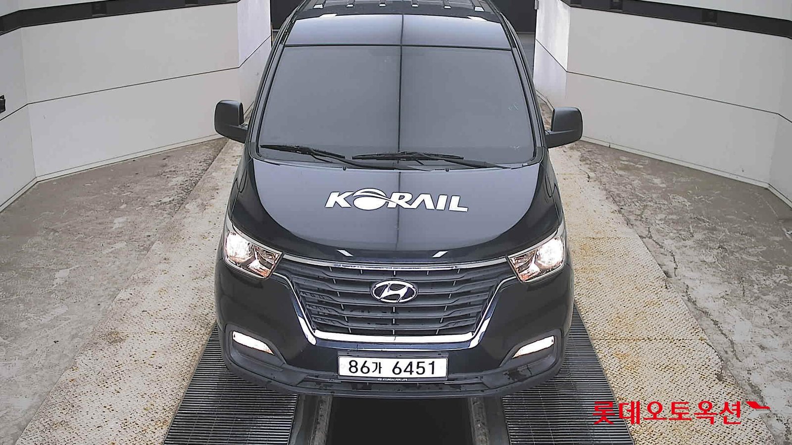 Auction Vehicle
